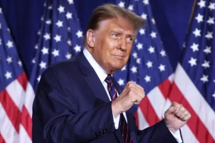 ترامب يهدد  بي بي سي  باتخاذ إجراء قانوني على خلفية تحريف خطابه