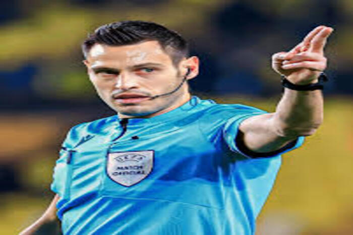 تعيين الحكم لنهائي كأس العالم للشباب تعيين الحكم لنهائي كأس العالم للشباب