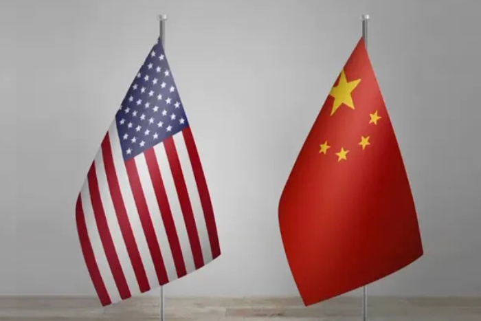 الولايات المتحدة تتصدر قائمة المقترضين من الصين