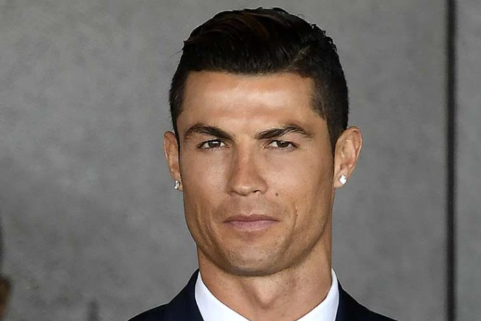 رونالدو  يورط فيفا  في معركة قانونية محتملة