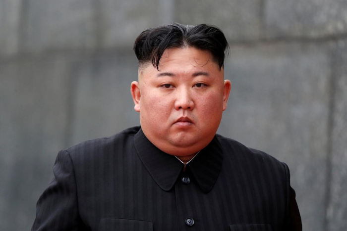 زعيم كوريا الشمالية يتفقد موقع بناء مزرعة دفيئة في سينويجو