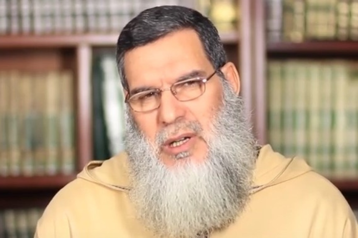الفيزازي يهاجم القناة الأولى المغربية: ألم تجدوا غير العلماني أبو حفص للحديث عن روحانيات؟