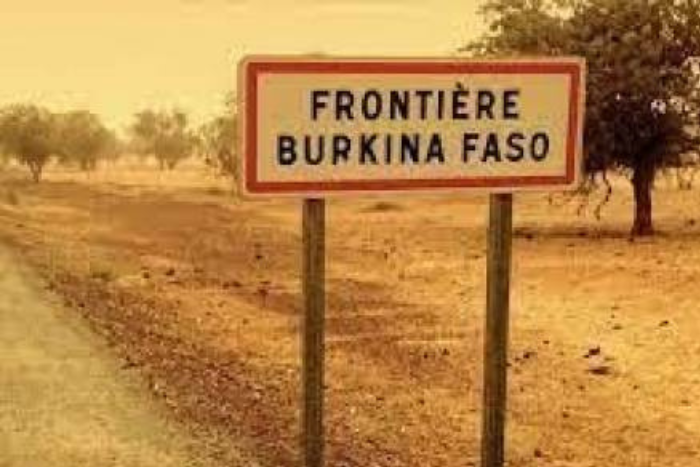 توتر متصاعد على الحدود الإيفوارية البوركينابية غارات متكررة واتهامات متبادلة تهدد الاستقرار الإقليمي توتر متصاعد على الحدود الإيفوارية البوركينابية غارات متكررة واتهامات متبادلة تهدد الاستقرار الإقليمي