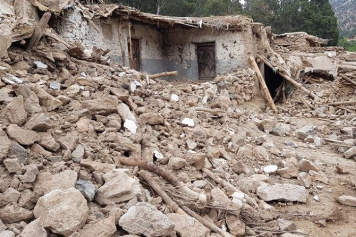 زلزال شرق أفغانستان يودي بحياة أكثر من 1400 شخص