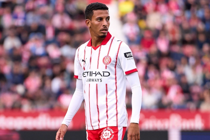 إلموندو ديبورتيفو تشيد بأوناحي: موهبة تنثر سحرها في جيرونا