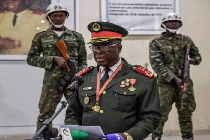 وفد رفيع من الإيكواس يصل إلى غينيا بيساو لبحث شروط العودة إلى النظام الدستوري