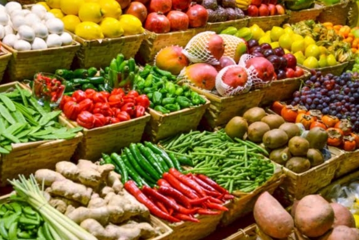 تقرير يكشف عن مستويات مرتفعة من بقايا المبيدات في الفواكه والخضروات حول العالم