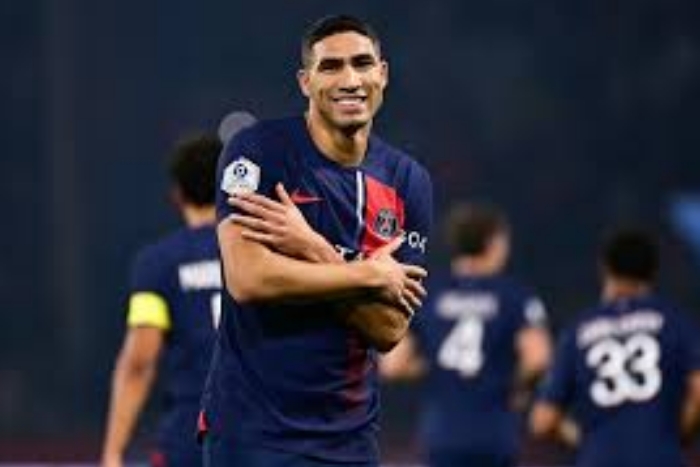 ثلاثة لاعبين يتنافسون على جائزة أفضل لاعب إفريقي في الدوري الفرنسي وحكيمي أبرزهم