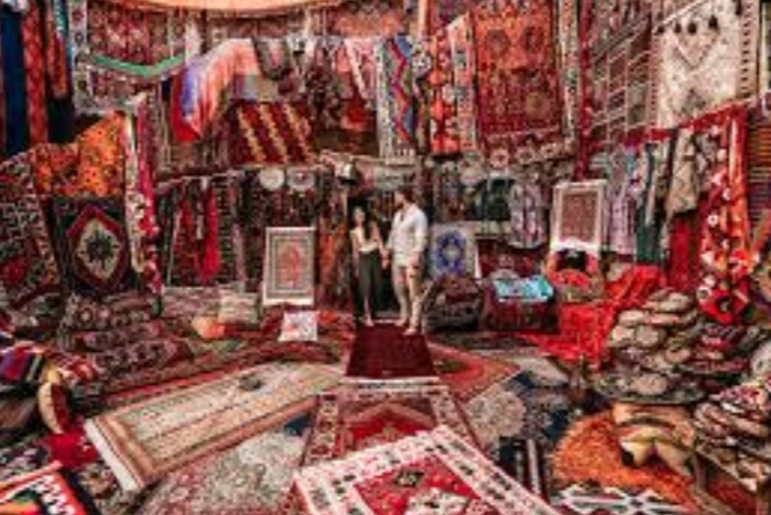 في تازناخت، نساء المغرب يحيين تراث السجادة الواوزكيتية في تازناخت، نساء المغرب يحيين تراث السجادة الواوزكيتية