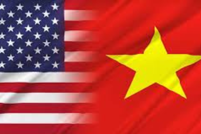 صادرات فيتنام إلى الولايات المتحدة تسجل مستوى قياسيا وتدفع الفائض التجاري للارتفاع