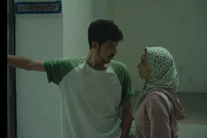 خلف أشجار النخيل لمريم بن مبارك يتوج بجائزة النظرة المواطنة بمهرجان السينما المتوسطي