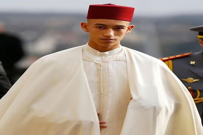 الشعب المغربي يشارك الأسرة الملكية الاحتفال بعيد ميلاد صاحب السمو ولي العهد الأمير مولاي الحسن الشعب المغربي يشارك الأسرة الملكية الاحتفال بعيد ميلاد صاحب السمو ولي العهد الأمير مولاي الحسن