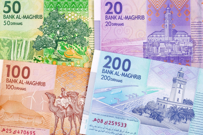تراجع عجز السيولة البنكية واستقرار أسعار الفائدة في السوق النقدية والسندات