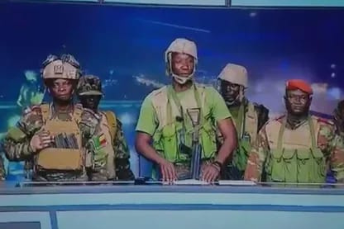 مصير قائد الانقلاب في بنين ما زال غامضا والرهائن خارج دائرة المعلومات المؤكدة