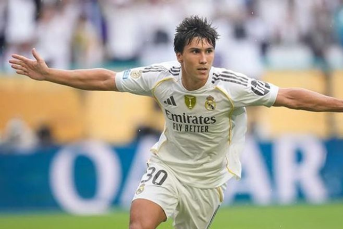 غونزالو غارسيا يضع النقاط على الحروف مؤكدا أن مستقبله مع ريال مدريد مضمون