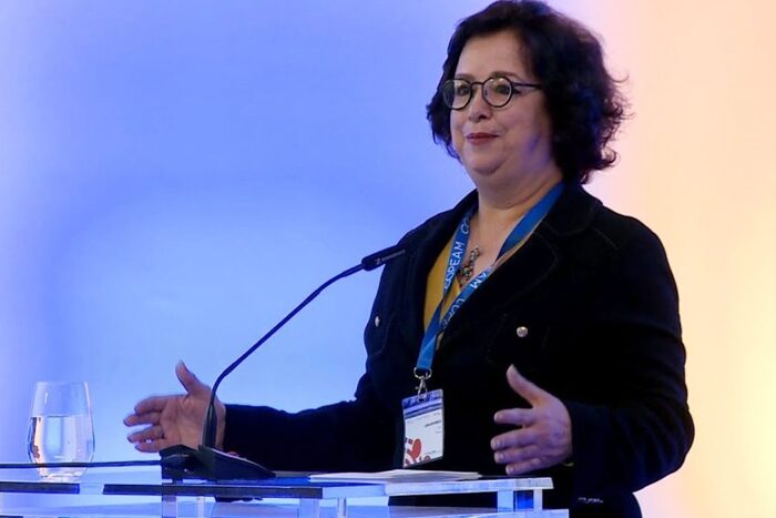 السيدة أخرباش تدعو بكوتونو إلى مكافحة التضليل الإعلامي أثناء المسلسلات الانتخابية