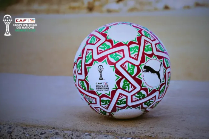 كأس إفريقيا للأمم الكرة إيتري، أو النجمة التي تحتفي بالتراث المغربي العريق وتضيء سماء إفريقيا