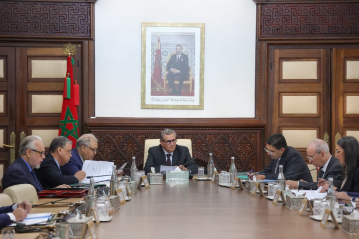 تعيينات جديدة في مناصب عليا تشمل قطاعات التعليم والتجهيز والاستثمار