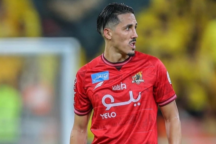 فيصل فجر مستعد للانضمام إلى الرجاء البيضاوي