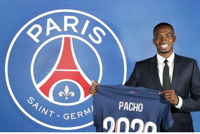 باريس سان جيرمان يمدد عقد ويليان باتشو حتى 2030 بعد تألقه في خط الدفاع