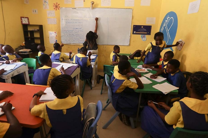 نيجيريا تلغي اللغات المحلية في المدارس وتكرس اللغة الانجليزية