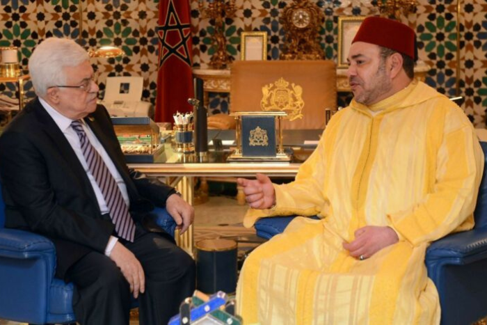 الملك محمد السادس يهنئ الرئيس محمود عباس ويجدد دعم المغرب للحقوق المشروعة للشعب الفلسطيني