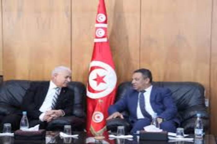 الصادرات التونسية في المجال الغذائي في تراجع مخيف الصادرات التونسية في المجال الغذائي في تراجع مخيف
