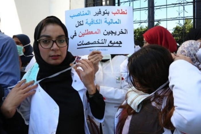 هل تقود احتجاجات تنسيقية طلبة و خريجي التمريض نحو أزمة جديدة في قطاع الرعاية الصحية؟