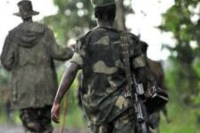 متمردو حركة 23 مارس يبدؤون الانسحاب من أوفيرا دعما لمساعي السلام