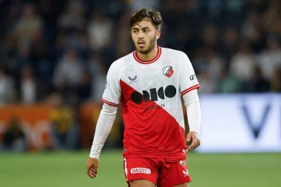 أندية أوروبية عديدة مهتمة بالتعاقد مع المغربي سفيان الكرواني