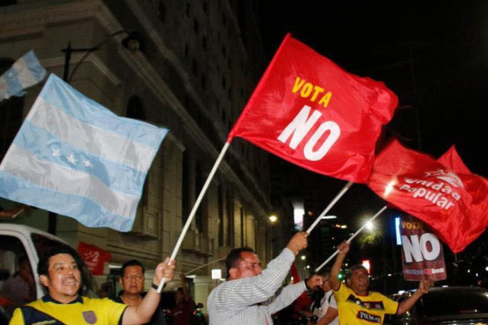 رفض الإكوادوريين للقاعدة الأمريكية يتحوّل إلى استفتاء على أداء الرئيس نوبوا في ملف الأمن