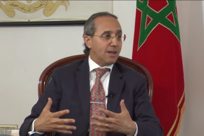 تكريم السفير المغربي فارس ياسر في الأرجنتين بجائزة قادة التحول 2025 