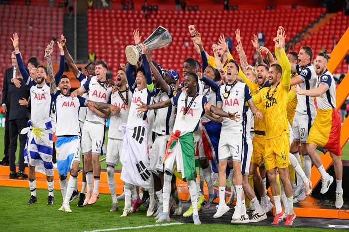فريق توتنهام يحرز لقب الدوري الأوروبي على حسابمانشستر يونايتد