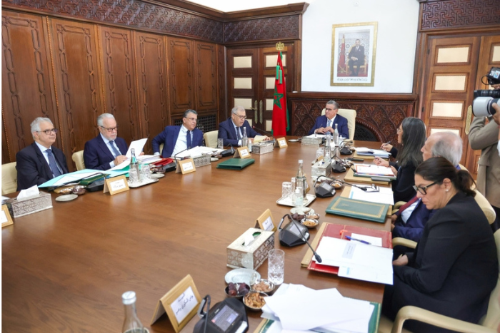 الحكومة تصادق على مرسوم جديد لتنفيذ العقوبات البديلة وتخفيف الاكتظاظ داخل السجون الحكومة تصادق على مرسوم جديد لتنفيذ العقوبات البديلة وتخفيف الاكتظاظ داخل السجون