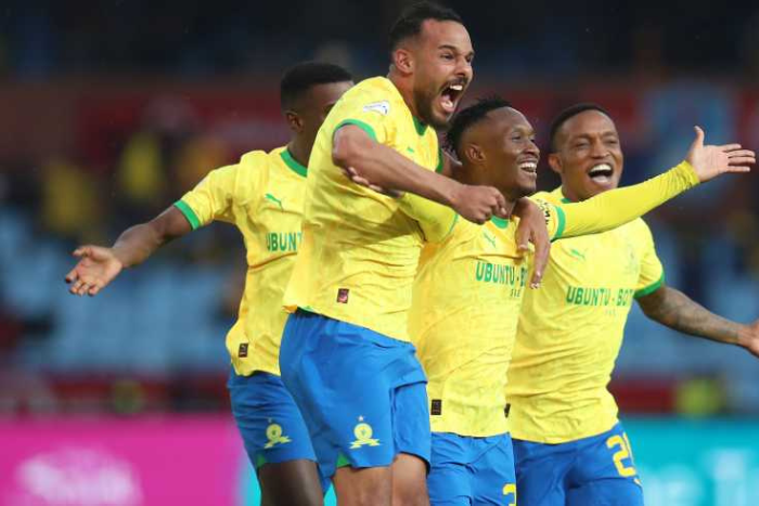 صنداونز يستهل دوري الأبطال بانتصار مقنع على سانت إيلوي لوبوبو بثلاثية