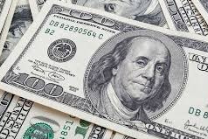 الدولار تحت ضغط في الأسواق الآسيوية وسط ترقب لمسار الفائدة الأمريكية