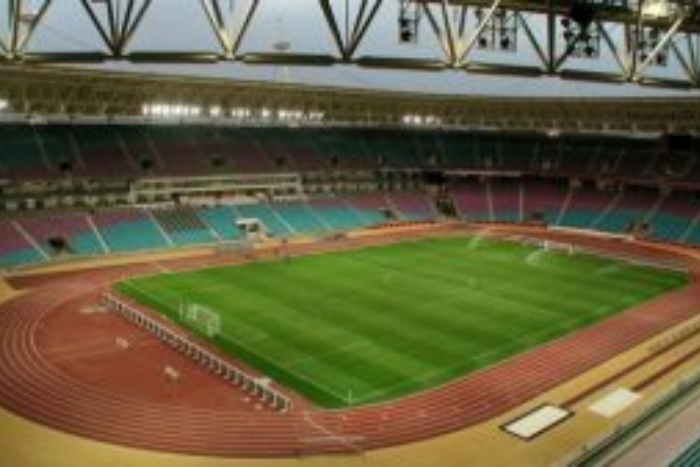 ملعب رادس تحت ضغط المباريات الكاف يعمّق أزمة الملاعب في تونس