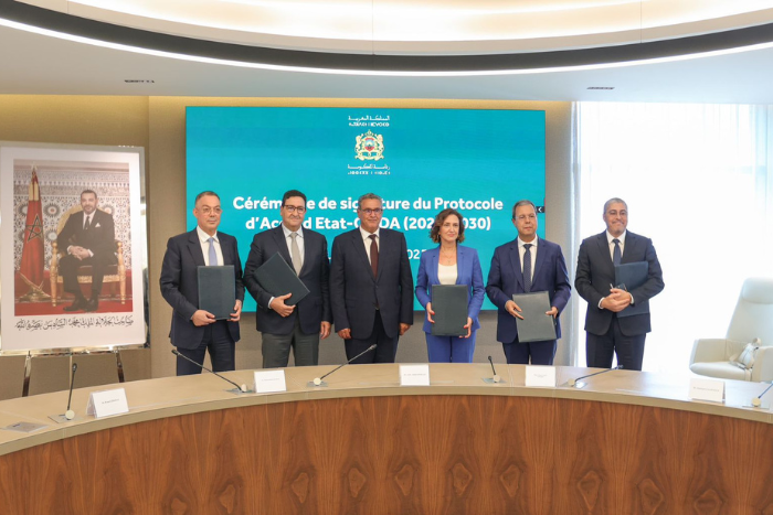بروتوكول اتفاق استراتيجي بين الحكومة والمكتب الوطني للمطارات لاستثمار 38 مليار درهم في تطوير البنية التحتية (2025-2030)