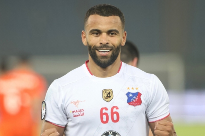 المهدي برحمة يوقع في كشوفات الرجاء الرياضي