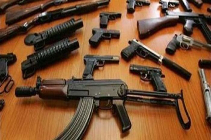 مقاتلو مجموعتين مسلحتين بإفريقيا الوسطى يسلمون أسلحتهم مقاتلو مجموعتين مسلحتين بإفريقيا الوسطى يسلمون أسلحتهم