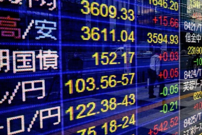 إغلاق الأسهم اليابانية على مستويات مرتفعة 