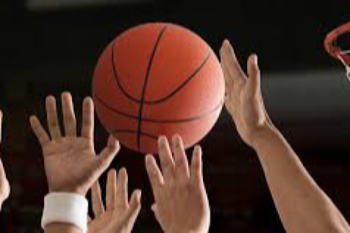 المغرب الفاسي يتصدر البطولة الوطنية للقسم الممتاز لكرة السلة