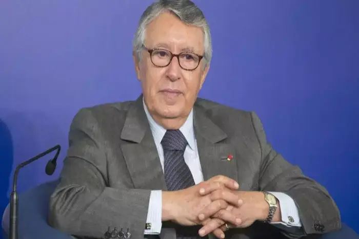 الراحل محمد بن عيسى يكرم في موسم أصيلة الثقافي في دورته الخريفية الحالية