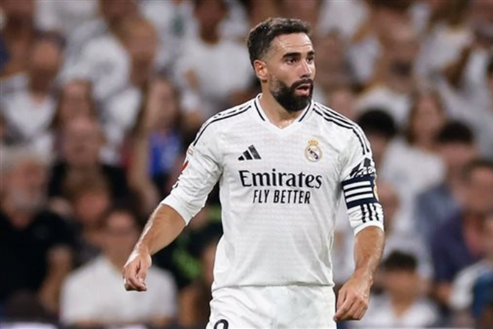 ريال مدريد يعلن خضوع كارفاخال لجراحة جديدة في الركبة اليمنى ريال مدريد يعلن خضوع كارفاخال لجراحة جديدة في الركبة اليمنى