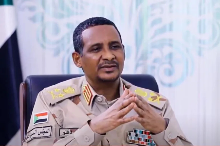 السودان يتهم الدعم السريع بارتكاب مجازر في الفاشر ومقتل أكثر من ألفي مدني السودان يتهم الدعم السريع بارتكاب مجازر في الفاشر ومقتل أكثر من ألفي مدني