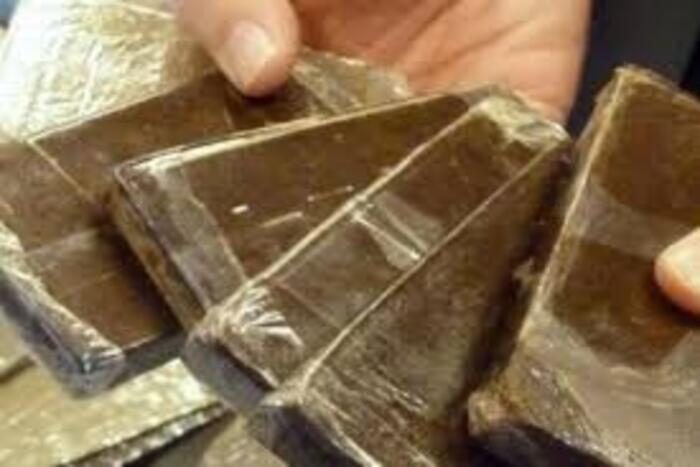 التعاون الأمني المغربي- الإسباني في مجال الأمن يحبط إغراق السوق الإسبانية بأكثر من 11 طنا من مخدر الشيرا