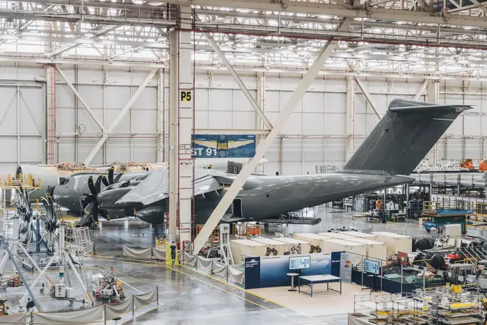 بعثة تجارية من إقليمي إشبيلية وقادس تبحث بالدار البيضاء فرص الاستثمار في مجال الطيران بعثة تجارية من إقليمي إشبيلية وقادس تبحث بالدار البيضاء فرص الاستثمار في مجال الطيران