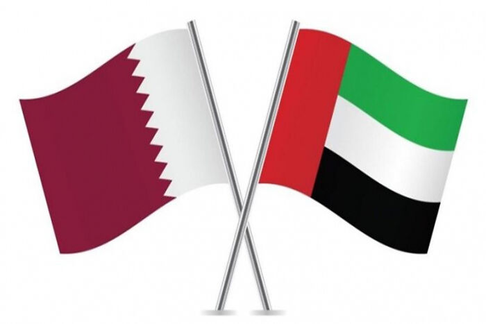 أمير قطر يبحث مع الرئيس الإماراتي العلاقات الثنائية ومستجدات الأوضاع الإقليمية
