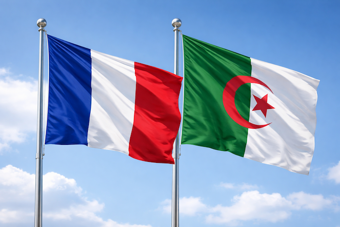 فرنسا تستنكر "المبادرة العدائية" التي أطلقها البرلمان الجزائري