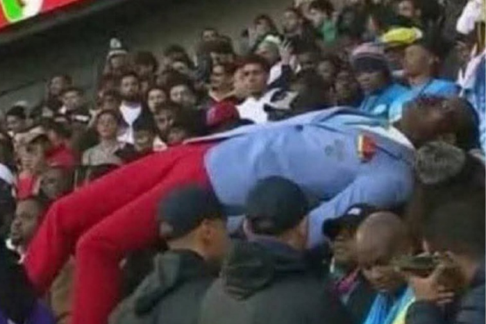 دراما المشجع الكونغولي لومومبا فيا  بعد هزيمة منتخب الكونغو الديمقراطية